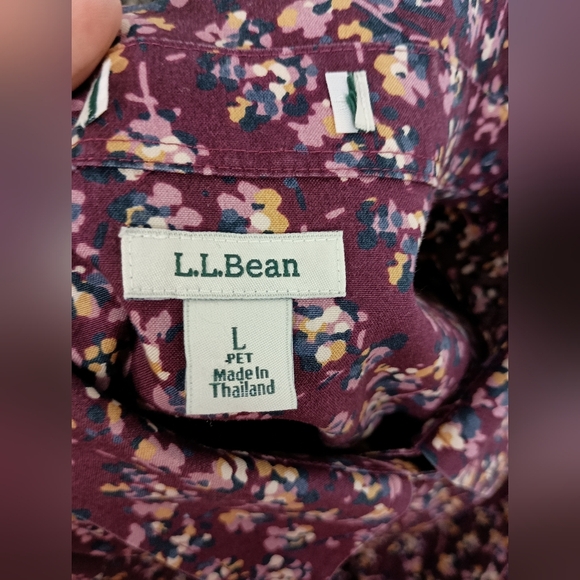 LL Bean Red Maroon Floral Wrinkle Free Long Sleeve Shirt Womens Cottage(#848) - Picture 2 of 9